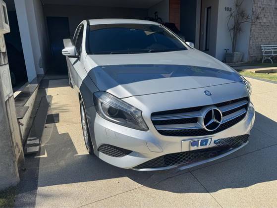 MERCEDES-BENZ CLASSE A 1.6 200 TURBO URBAN GASOLINA 4P AUTOMATIZADO MERCEDES-BENZ CLASSE A 1.6 200 TURBO URBAN GASOLINA 4P AUTOMATIZADO